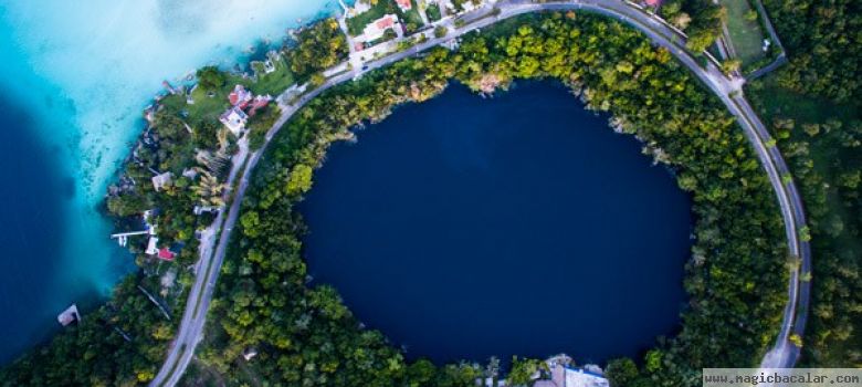 El Cenote Azul.