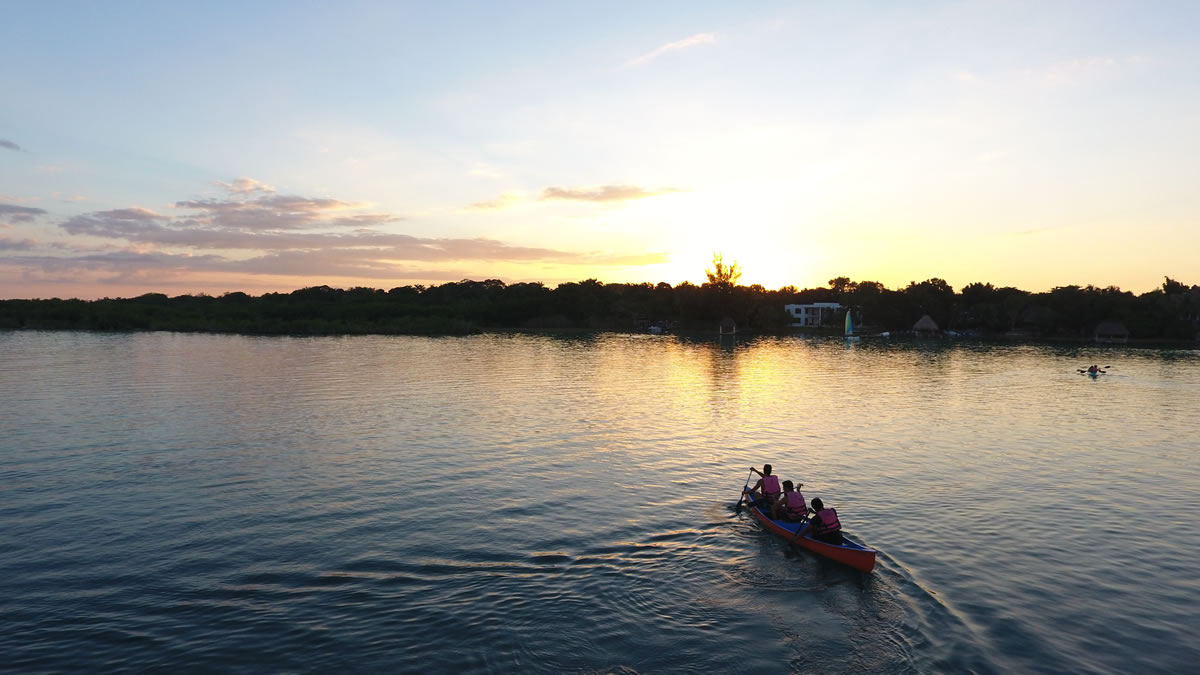 Tour Atardecer en Kayaks 2