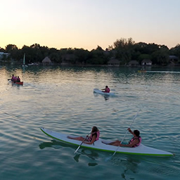 Atardecer en Kayak